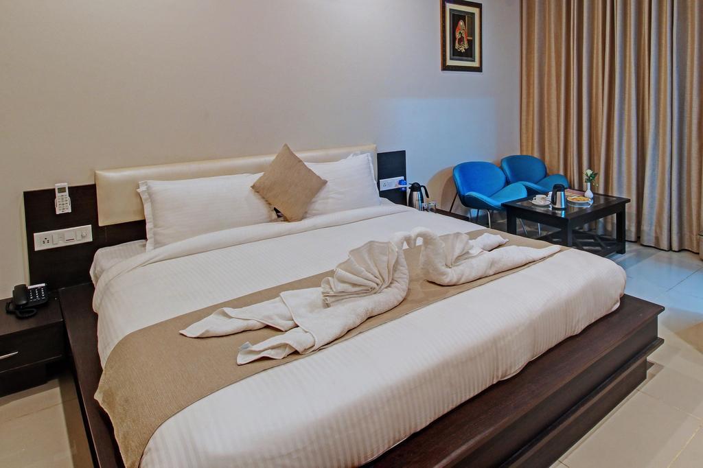 Hotel Nawalgarh Plaza Rum bild