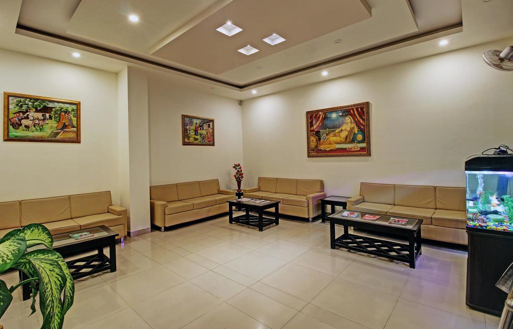Hotel Nawalgarh Plaza Exteriör bild